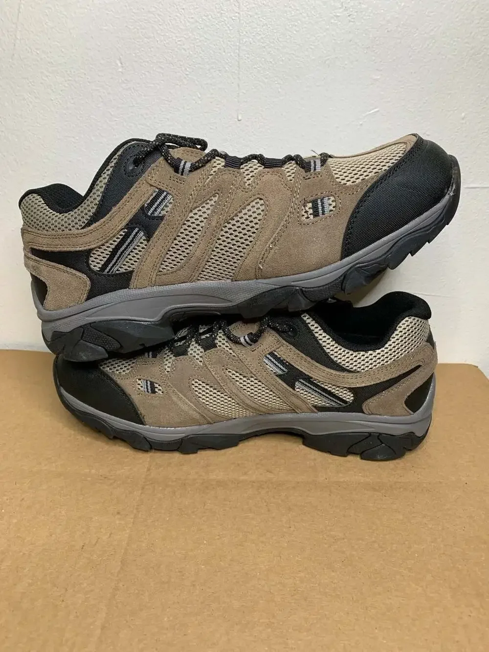 Mens Hi-Tec M Ravus Low Waterproof Hiking Boot Shoes Size 13
